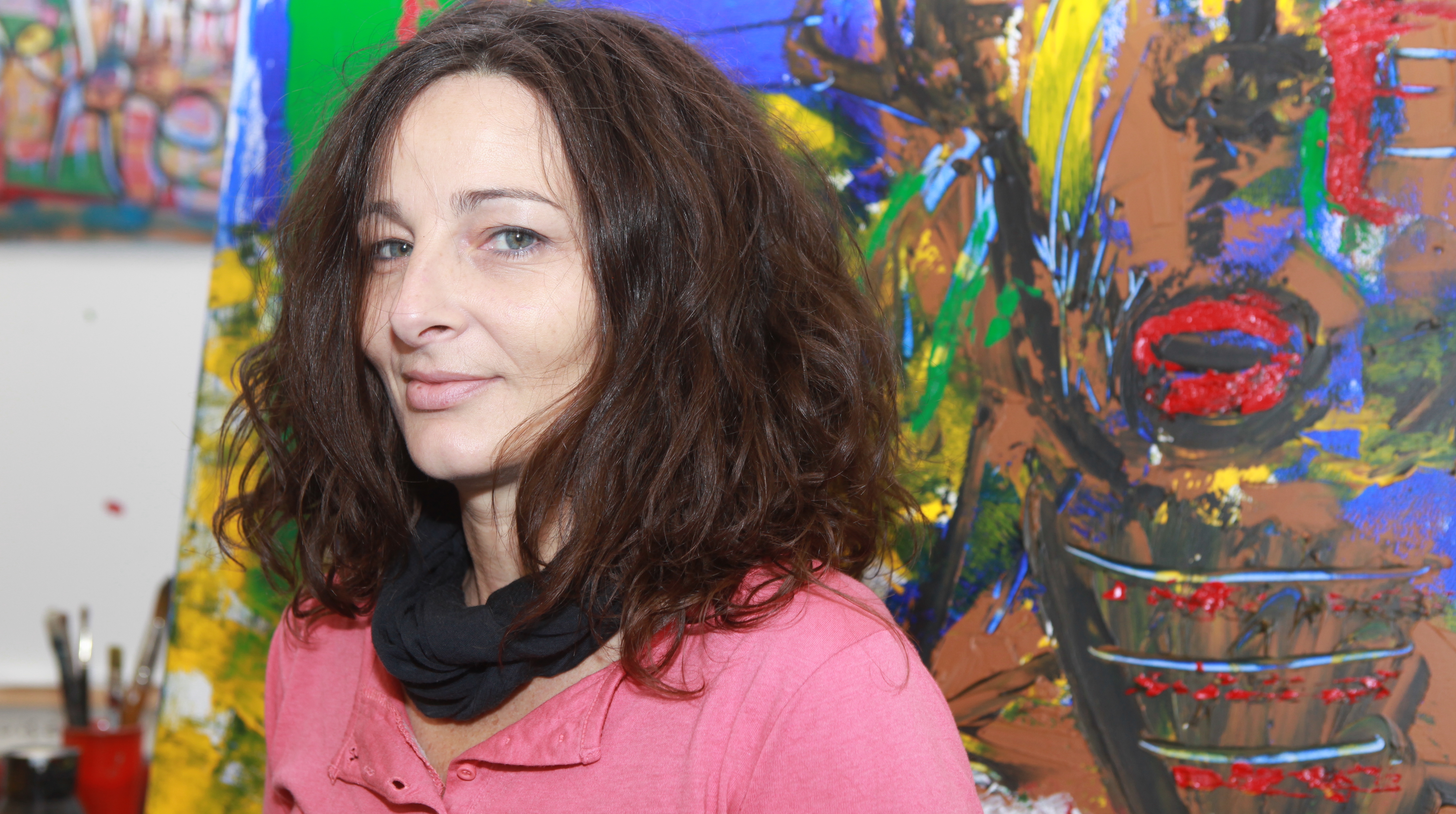 Ambre Foulquier dans son atelier